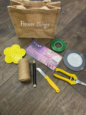 5) 'Flower Things'  Floristry Kit