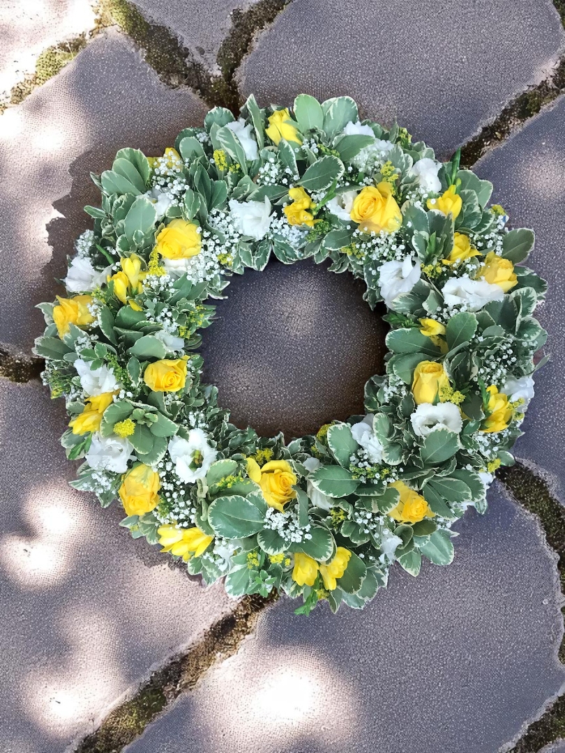 Yellow and white wreath