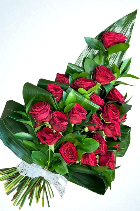 Red Rose Sheaf