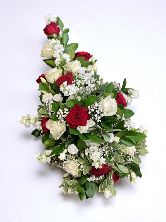Red and White Single Ended Spray