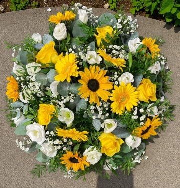 Yellow and White Posy