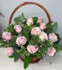 Large Rose Basket