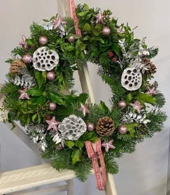 Glitzy Christmas Wreath