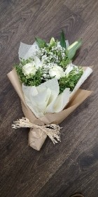 Presentation Bouquet in Cream