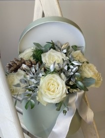 White Christmas hat box
