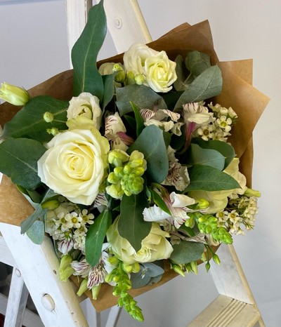 Neutral florist choice bouquet