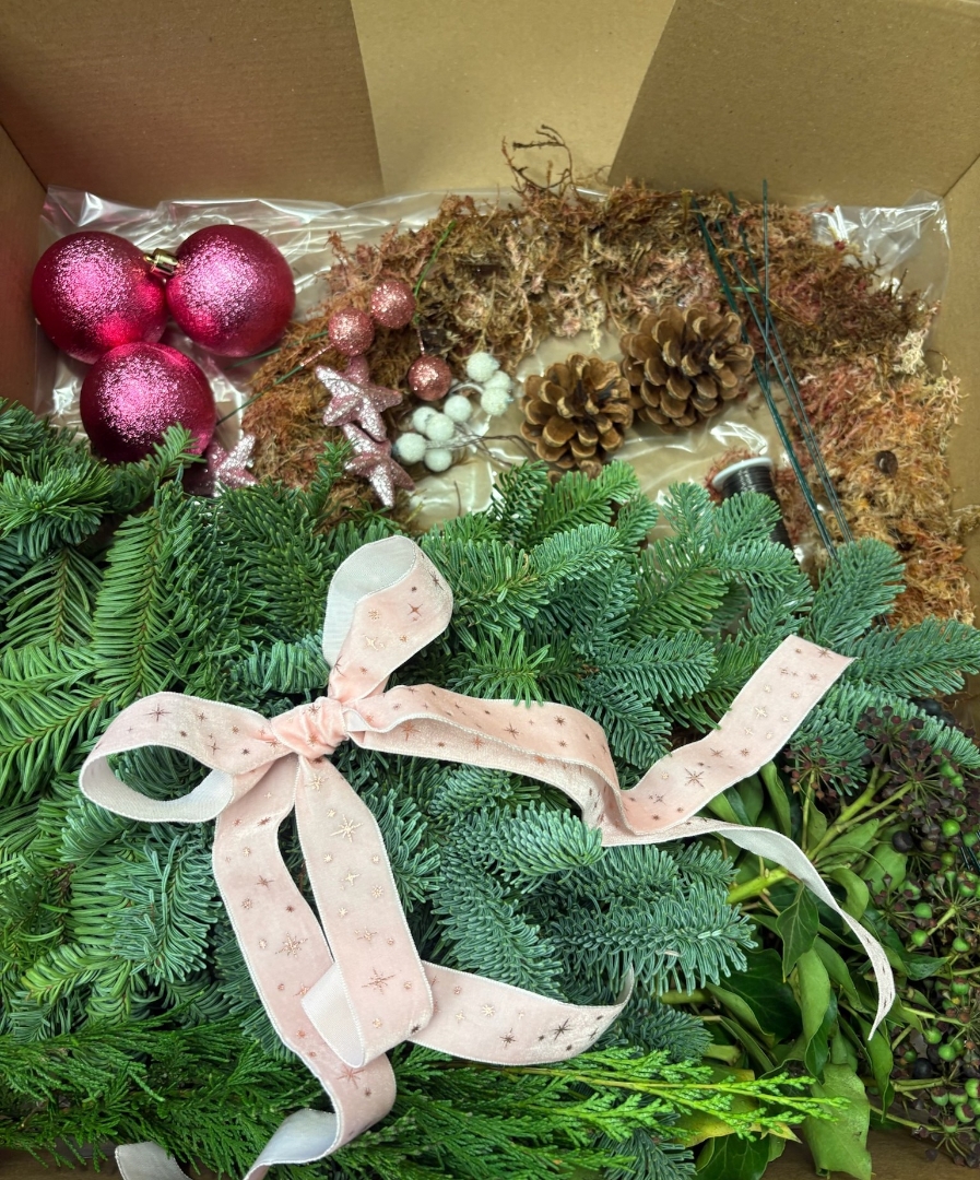 Virtual Christmas Wreath kit