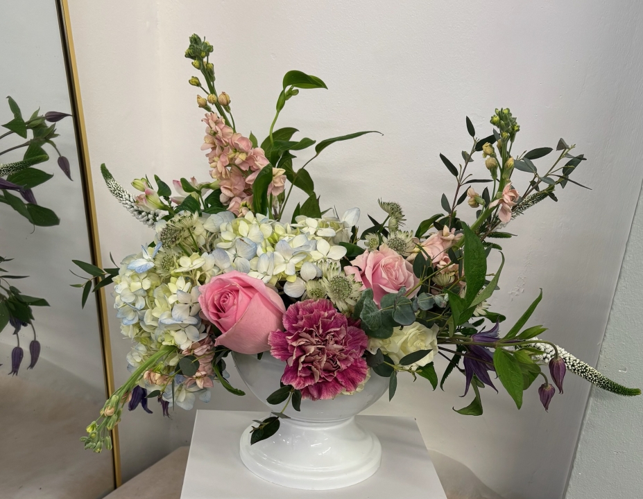 Sustainable Foam Free Flower Arrangement in a footed bowl Container Saturday 9th May 11.00 am