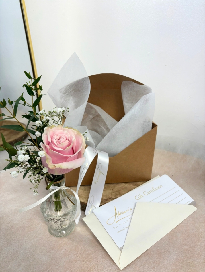 Workshop bud vase and gift certificate