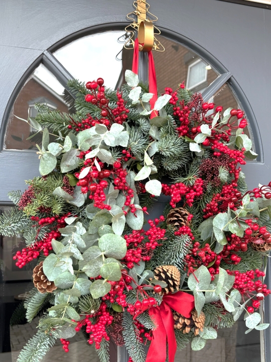 Winter berry wishes
