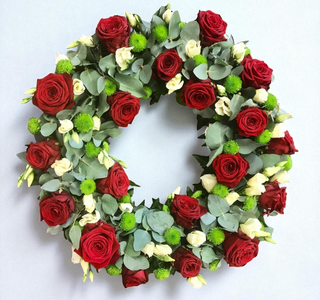 Red Rose Wreath