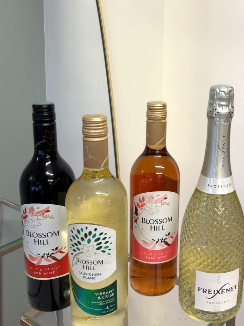 Wine and Prosecco